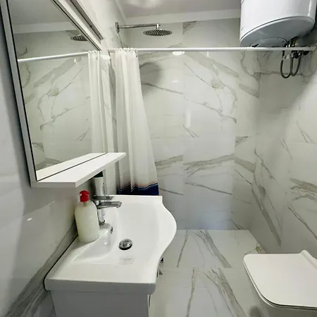 Apartment Sela Rent- And Tirana