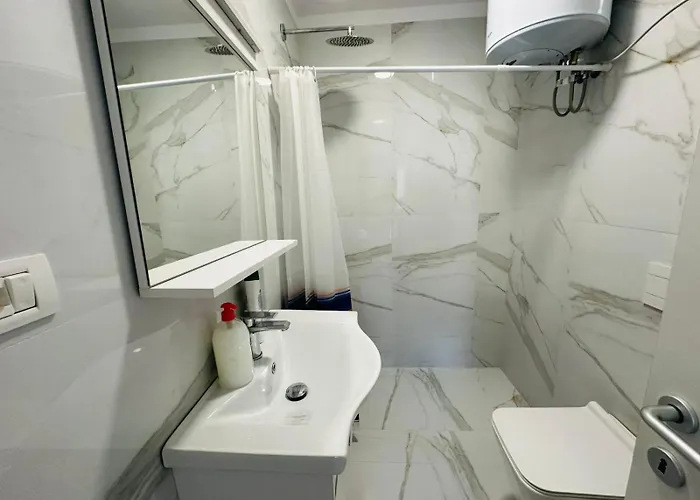 Apartament Sela Rent- And Tirana